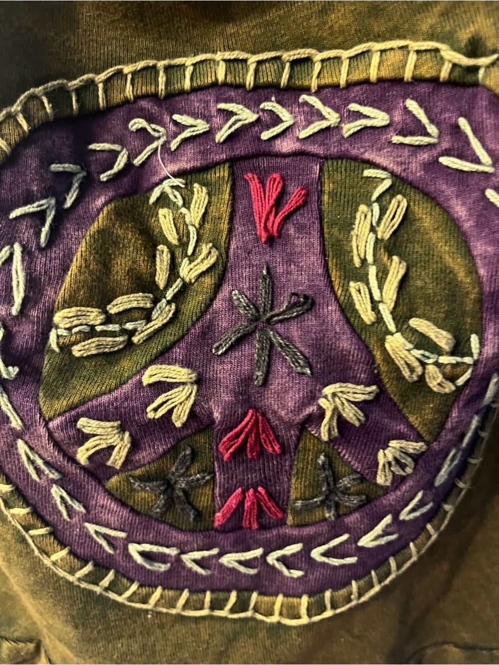 Olive Green Embroidered Peace-Emblem Shoulder Bag - Picture 2 of 4